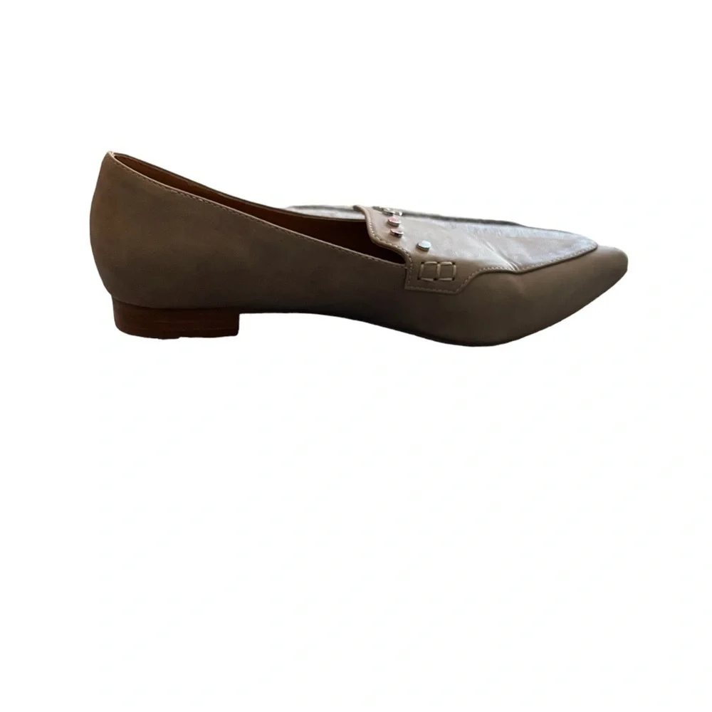 Report Donata Loafer Flats